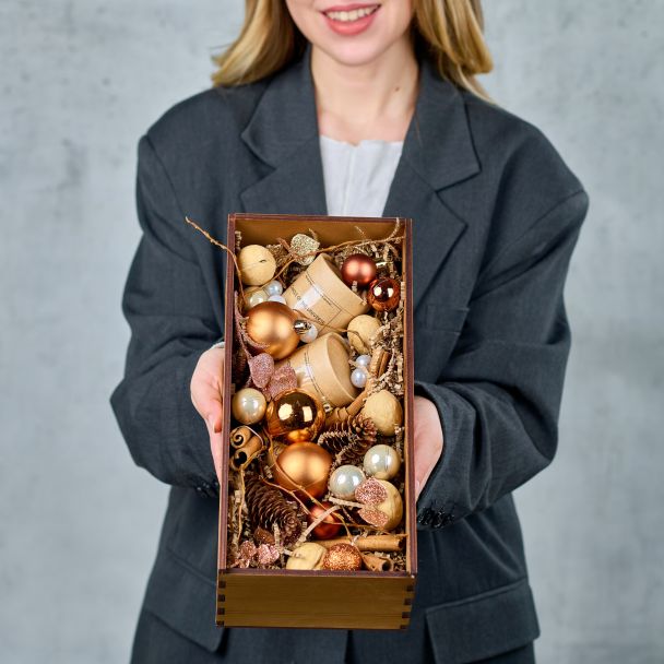 Подарочный новогодний бокс Тепло